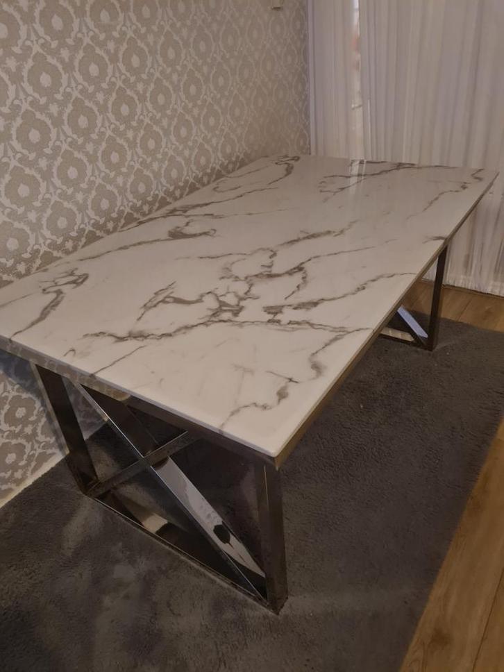Marmeren eettafel, Huis en Inrichting, Tafels | Salontafels, Zo goed als nieuw, Ophalen