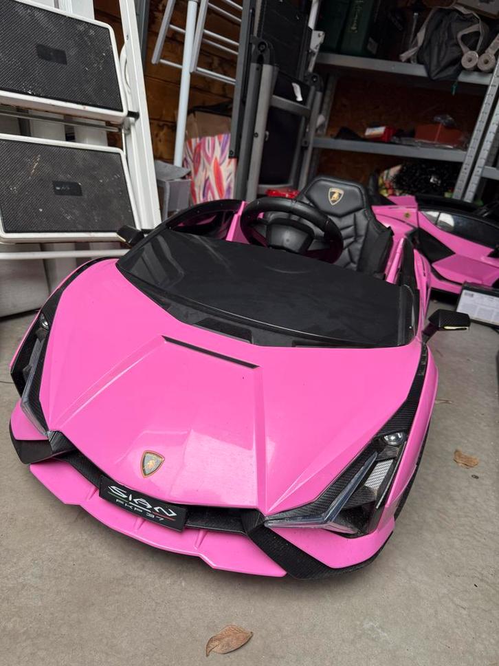 Roze Elektrische Kinderauto Lamborghini Sian, Kinderen en Baby's, Speelgoed | Buiten | Accuvoertuigen, Zo goed als nieuw, Ophalen of Verzenden