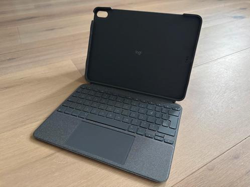 Logitech Combo Touch iPad Air 11" Toetsenbordhoes, Computers en Software, Tablet-hoezen, Zo goed als nieuw, Bescherming voor- en achterkant