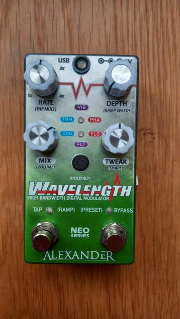 Alexander pedal Wavelength Tremolo, chorus, flanger and more beschikbaar voor biedingen