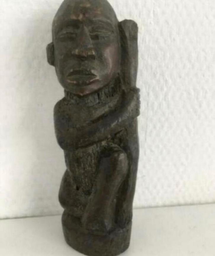 Bakongo voorouderbeeldje in been  huis Altaarstuk 1910 Congo, Antiek en Kunst, Kunst | Niet-Westerse kunst, Ophalen of Verzenden