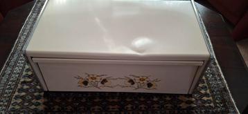 Retro Broodtrommel (Brabantia) beschikbaar voor biedingen