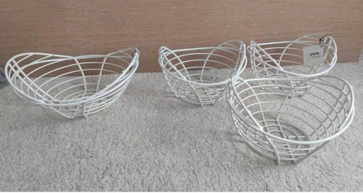 Metalen schal fruit mand set 1 groot 3 x klein Wit design, Huis en Inrichting, Lampen | Overige, Zo goed als nieuw, Ophalen of Verzenden