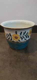 flora gouda bloempot, Antiek en Kunst, Ophalen