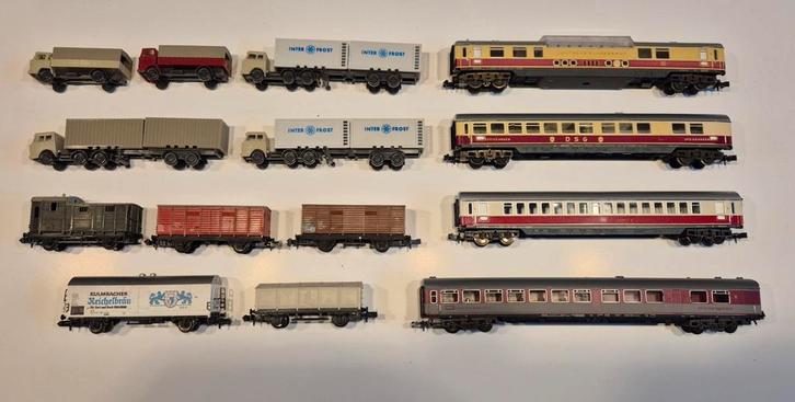 Set Minitrix wagons en Wiking vrachtwagens, Hobby en Vrije tijd, Modeltreinen | N-Spoor, Gebruikt, Wagon, Gelijkstroom, Trix, Ophalen of Verzenden