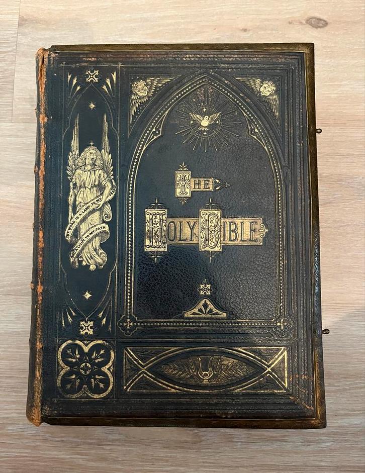 Antieke Holy Bible - John Brown Family (ca. 1850), Antiek en Kunst, Antiek | Boeken en Bijbels, Ophalen of Verzenden
