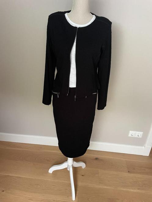 Setje Rok en colbert Rozes of Avalon zwart, Kleding | Dames, Jasjes, Kostuums en Pakken, Zo goed als nieuw, Kostuum of Pak, Zwart