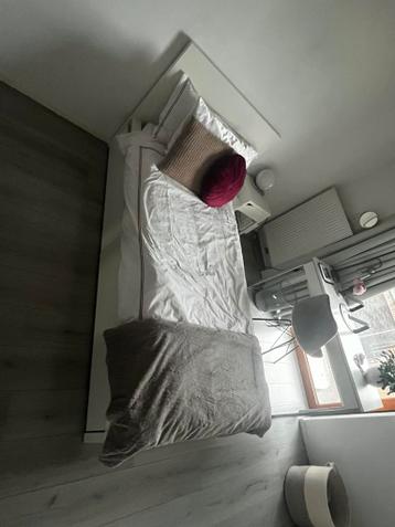 Bed Ikea MALM 90x200cm - afbeelding 2