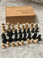 Vintage  Chess  Staunton  Koninghoogte 61 mm, Een of twee spelers, Ophalen of Verzenden, Zo goed als nieuw, Reisspel