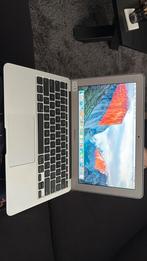 Macbook 11 inch 2010, Computers en Software, Apple Macbooks, Ophalen of Verzenden, Zo goed als nieuw, 11 inch, Minder dan 2 Ghz