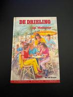 De Drieling op Mallorca - Trix van Brussel, Boeken, Ophalen of Verzenden, Gelezen, Fictie algemeen