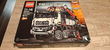 Lego Technic 42043 Mercedes-Benz Arocs - Nieuw! beschikbaar voor biedingen