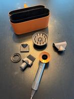 Dyson Supersonic Fohn + 5 hulpstukken + opbergdoos, Ophalen of Verzenden, Gebruikt, Haarverzorging