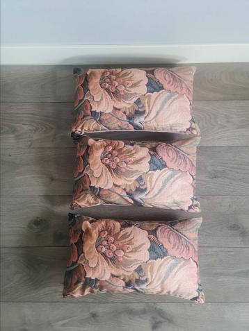 3X POZY DESIGN SIERKUSSENS | KUSSENS 30 X 50 | LIMITED beschikbaar voor biedingen