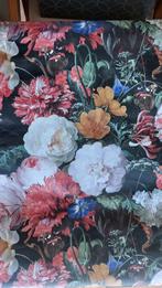 Behangrol met bloemen en vlinders - 460cm, Huis en Inrichting, Stoffering | Behang, Ophalen of Verzenden, Geel, Bloemen, Vintage