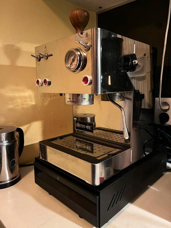 Giada isomac espressomachine, Witgoed en Apparatuur, Koffiezetapparaten, Gebruikt, Espresso apparaat, Ophalen of Verzenden