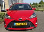 Toyota Yaris 1.5 VVT-i 62000 KM-CRUISE-NAVI- CAMERA-BLUETOOT, Voorwielaandrijving, Gebruikt, Euro 6, 4 cilinders