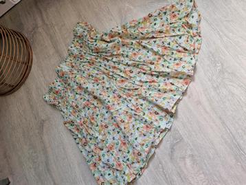 Leuk H&M Rokje - Bloemenprint - M beschikbaar voor biedingen
