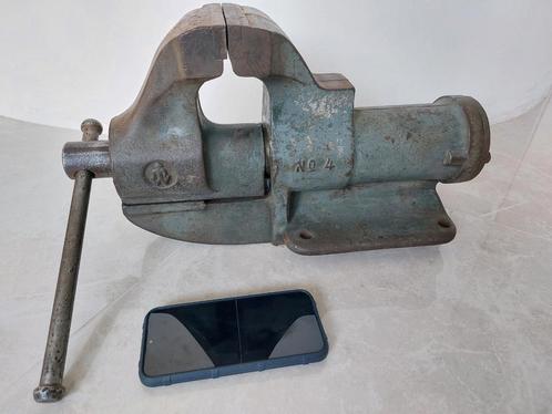 Meier & Weichelt zware robuuste bankschroef, Oost-Duits No 4, Antiek en Kunst, Antiek | Gereedschap en Instrumenten, Ophalen