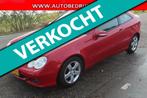 Mercedes-Benz C-klasse Sportcoupé 180 K. Amice, Auto's, Mercedes-Benz, Zwart, 143 pk, 4 stoelen, 1796 cc