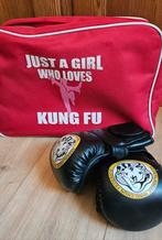 Kung Fu Wing Chun Handschoenen Kind Maat L + Sporttas, Gebruikt, Vechtsportbescherming, Maat L, Ophalen of Verzenden