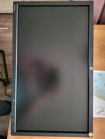 HP ZR2240w 22 inch monitor - Gebruikt, met muurbeugel beschikbaar voor biedingen