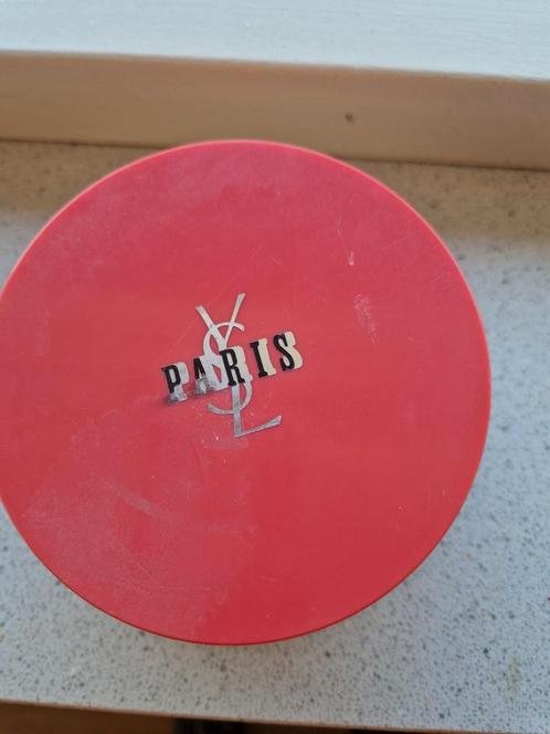 "YSL PARIS" DOOS ORIGINELE LUXE BODYPOWDER, Sieraden, Tassen en Uiterlijk, Uiterlijk | Cosmetica en Make-up, Zo goed als nieuw