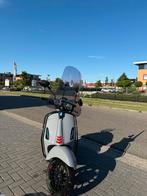 Vespa sprint 2018, Fietsen en Brommers, Scooters | Vespa, Ophalen of Verzenden, Zo goed als nieuw