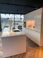 Showroom keuken - Lux Hoogglans wit, Ophalen, Overige materialen, Wit, Met kookeiland