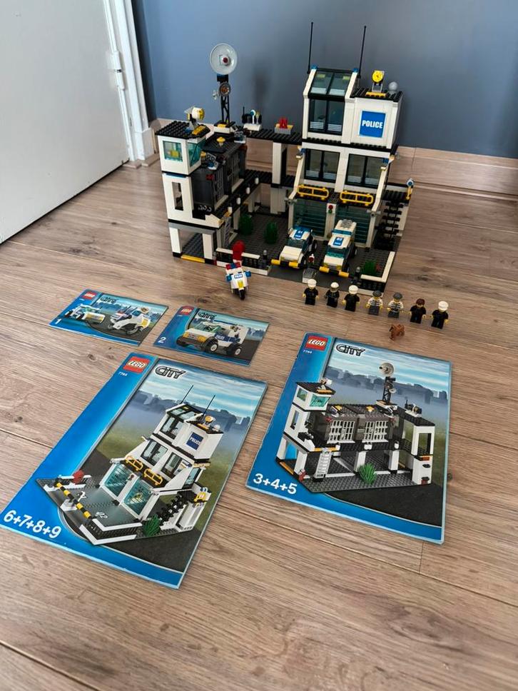 LEGO City 7744 Politie Hoofdkantoor – Compleet, Kinderen en Baby's, Speelgoed | Duplo en Lego, Gebruikt, Lego, Complete set, Ophalen of Verzenden