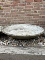 2 betonnen schalen voor buiten/planten/waterpartij, Tuin en Terras, Gebruikt, Minder dan 30 cm, Rond, 60 tot 100 cm