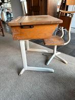 Oud schoolbureau, Ophalen, Gebruikt, Tafel(s) en Stoel(en)