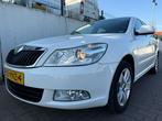 Skoda Octavia 1.2 TSI Ambition Business Line/NAVI/CLIMA/PDC/, Voorwielaandrijving, Euro 5, Stof, Gebruikt