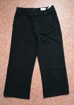 ZGAN!! Leuke rechte zwarte 3/4 (capri) jeans broek maat 36, Kleding | Dames, Ophalen of Verzenden, Zo goed als nieuw, Zwart, W28 - W29 (confectie 36)