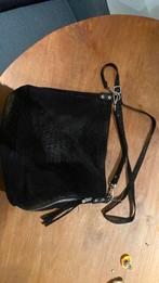 Leuke zwarte tas met kort en lang hengsel en dierenprint, Ophalen of Verzenden, Zo goed als nieuw, Zwart