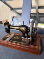 Antique Singer sewing machine – Model 27, Ophalen