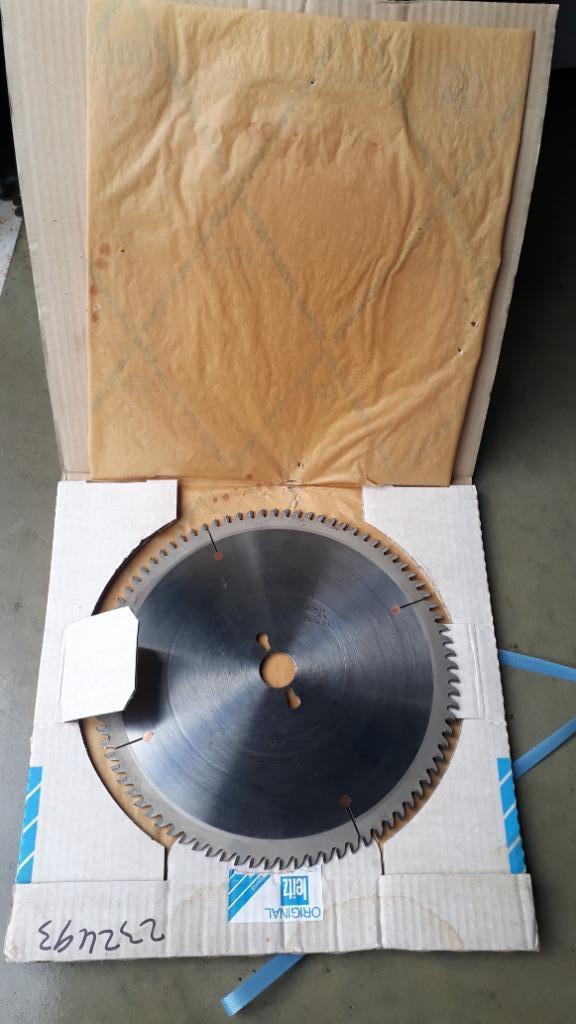 Leitz Zaagblad 84 Tands Widia 303x3.5 Formaatzaag Asgat 30, Doe-het-zelf en Verbouw, Gereedschap | Zaagmachines, Nieuw, Cirkelzaag