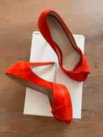 Zgan Karen Millen pumps, maat 39, oranje/rood, Kleding | Dames, Schoenen, Pumps, Karen Millen, Ophalen of Verzenden, Zo goed als nieuw