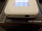 Netgear Nighthawk M6 like new with antennas, Computers en Software, Routers en Modems, Verzenden, Zo goed als nieuw