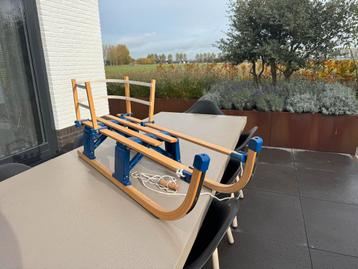 Nijdam Opklapbare Houten Slee XL met Rugleuning beschikbaar voor biedingen