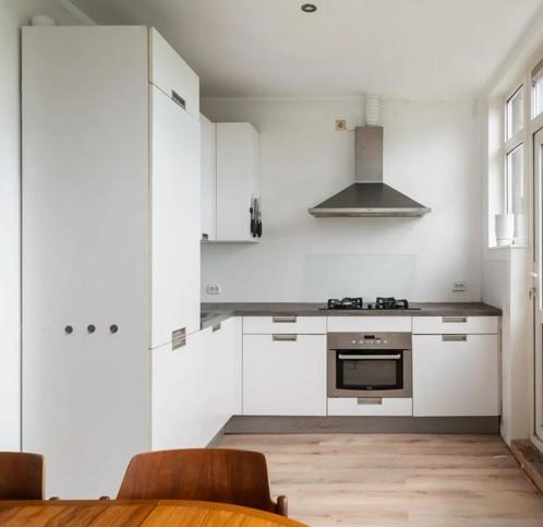 Tweedehands keuken (ophalen), Huis en Inrichting, Keuken | Complete keukens, Gebruikt, Hoekkeuken, Wit, Kunststof, Ophalen