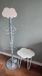 Wolken babykamer kapstok 2 lamp en tafel kinderkamer acces, Kinderen en Baby's, Kinderkamer | Inrichting en Decoratie, Ophalen
