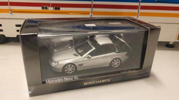 Minichamps Mercedes-Benz R230 SL-Class Silver - 2001 beschikbaar voor biedingen