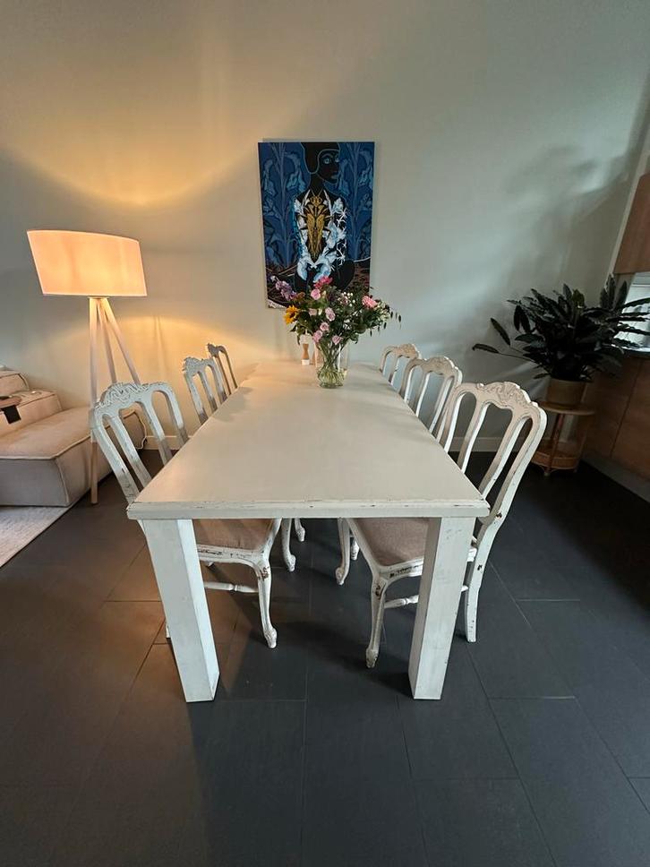 Houten eettafel met 6 stoelen, krijtverf, Huis en Inrichting, Complete eetkamers, Gebruikt, 6 tot 8 stoelen, Ophalen