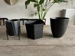 Zwarte Bloempotten - Steen & Plastic, Tuin en Terras, Bloempotten, Steen, Gebruikt, Rond, Binnen