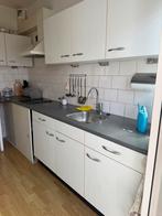 Keuken kastjes etc gratis zelf uit halen, Ophalen, Zo goed als nieuw