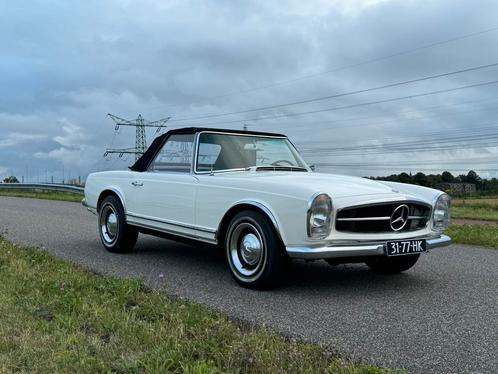 Mercedes Pagode  1966 Wit, Auto's, Mercedes-Benz, Particulier, 200-Serie, Benzine, Handgeschakeld, Geïmporteerd, Wit, Zwart, Ophalen