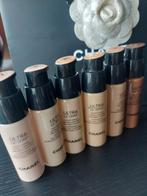 Chanel Ultra Le Teint foundation, Sieraden, Tassen en Uiterlijk, Uiterlijk | Cosmetica en Make-up, Beige, Ophalen of Verzenden