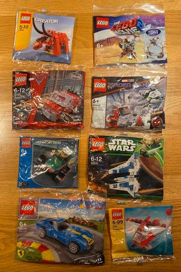 8 Lego Polybags beschikbaar voor biedingen