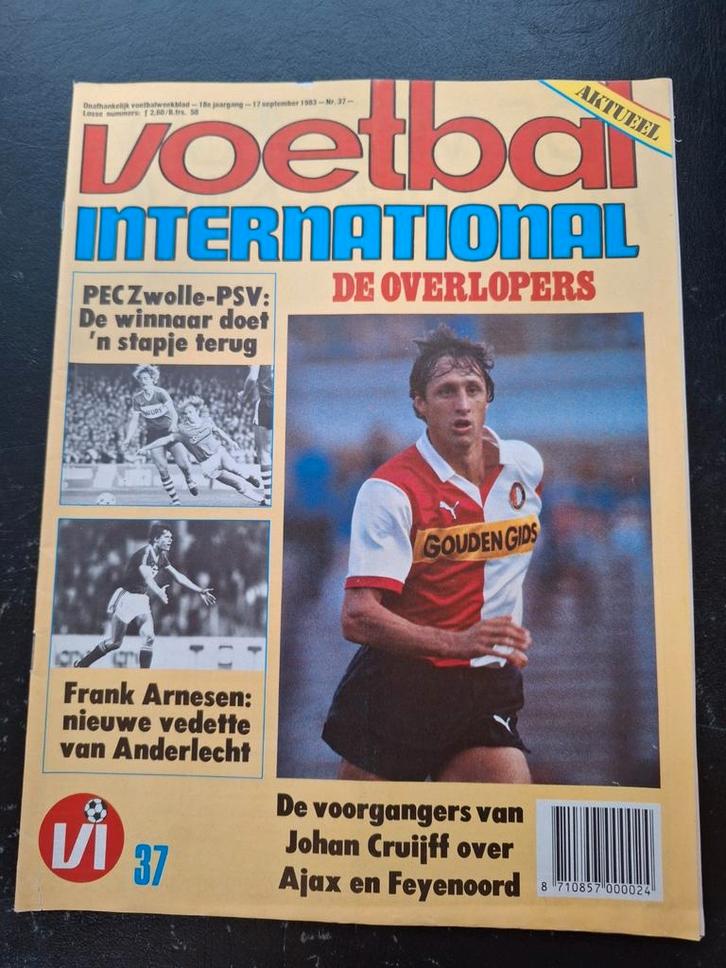 VI 1983 - Cruijff en de andere overlopers, Verzamelen, Sportartikelen en Voetbal, Zo goed als nieuw, Boek of Tijdschrift, Ajax